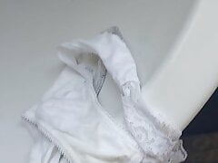 Wanking over found used panties