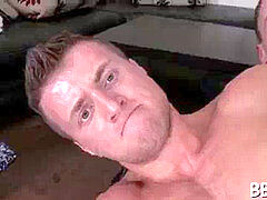 munching a large homo penis