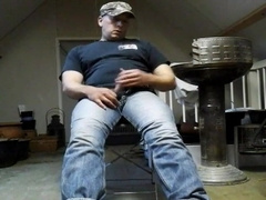 Str8 farmer daddy jerking