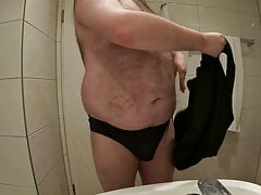 Chuby touches his body