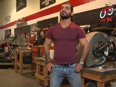 Ali Liam bound and edged