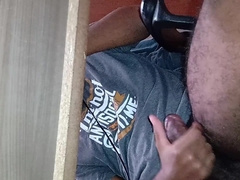 MY ROOMATE EJACULATES ON MY TABOURET