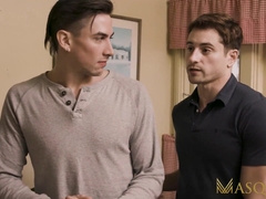 MASQULIN Jock Fap Hunter Barebacks Batty Boy Paramour Taylor Reign