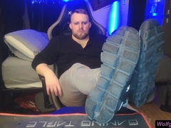 Flashing off my soles, jism on them?