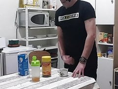 PISS DRINKING