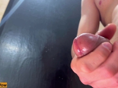 Close-Up: 8 Straps of Jizz ! ! ! - Immense Blast