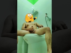 NAPA-JAKOL DAHIL SA TWITTER PORNOGRAPHY