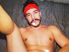 Cheating submission with Alessio Vega in POV