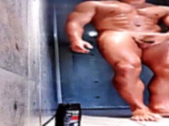 Gym wank-off