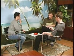 Horny Uncut Twink Fucker in Threesome