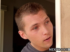 Hunky homo Dante Martin takes raw cock in threesome