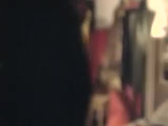 Wallendes Latex, von Turandot zum Aladinhosen Orgasmus