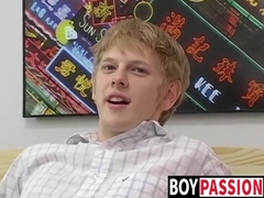 Blond twink Sky Sylvanus plays his dick and jerks off solo