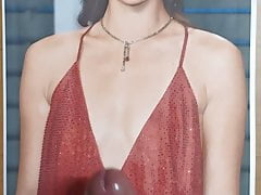 Gal Gadot cum tribute - no hands
