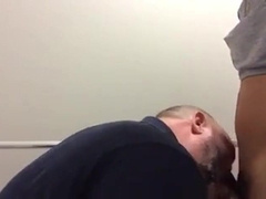 Cub and Twunk in a Shower Stall