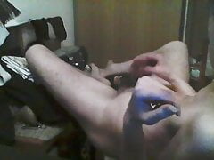 Just a quicky, naked, feet, jerk and a lot of yummy cum