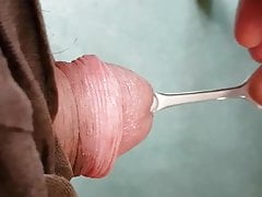 Sounding with spoon