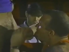 Mamando vergas en el cine