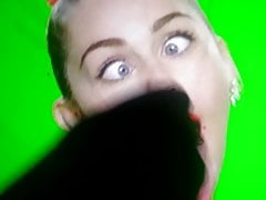 Cumtribute Miley Cyrus