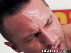 Horny hunk Austin Avery deliver hardfuck to Colby Tucker