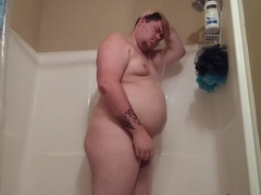 Step daddy Showers For His Fans