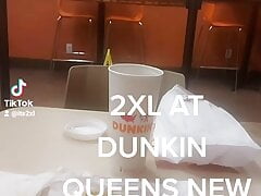 BIGGBUTT2XL IN QUEENS NEW YORK AT DUNKIN