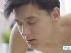 Pink Haired Twink Oliver Gets His Ass Spanked And Drilled By Hung Boy Logan