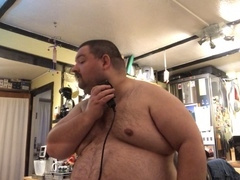 Kink, tummy, facial hair