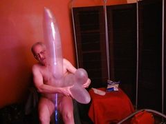 129) Various Balloon Pops w Daddy Unloading