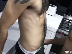 Australian amateurs fellating hefty dick and bareback
