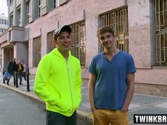 Monstrous Wang Twinks Booty Hammer With Facial