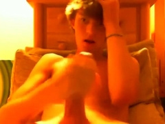 AMAZING twink in hot underwear wanks off! 7