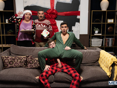 Gay christmas spirit -  Damian Night , Jake Preston