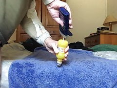 Kneeling anal gape - bottle