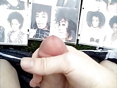 Cum Tribute to Solange Knowles Nude in Backyard Part 1