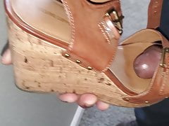 cum on latina wedges