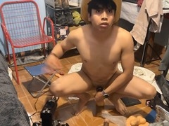 Let the machine take me and open up my hole