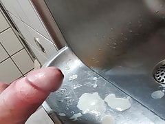 Cum Rest Area