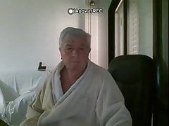 Bulgarian Bue Play with a Young Gay on cam