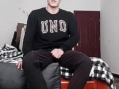 Chinese bodybuilder white crew sock solo