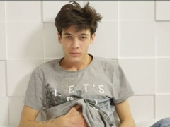 Andy Scott has great hair, sexy naked cock