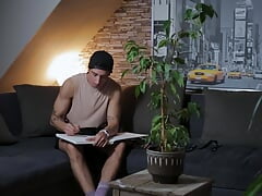 THIRSTY PLANT - getting fucked by a plant