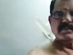 Horny older daddy -2
