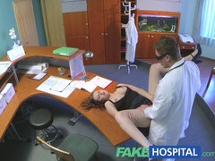 Grosser arsch, Grosse titten, Arzt, Prüfung, Krankenschwester, Pov, Titten, Spanner