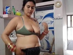 18, アスtoマウス, 浴室, セレブ, 指いじり, 裸, 乳首, オマンコ