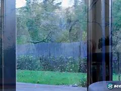 Grote mammen, Bruinharig, Hd, Hakken, Alleen