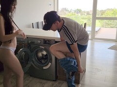 Stepbrother aids stepsister with washing machine, leads to hot sex in tight jeans