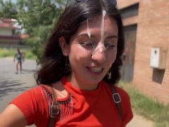 Sucer une bite, Brunette brune, Tir de sperme, Faciale, Fétiche, Hd, Énorme, De plein air