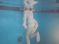 Amateur, Femelle, Hd, Piscine, Public, Adolescente, Nénés, Sous marin