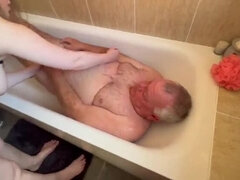 Grosser arsch, Britisch, Braunhaarige, Gesichtssitzen, Weibliche domination, Fetisch, Hd, Muschi